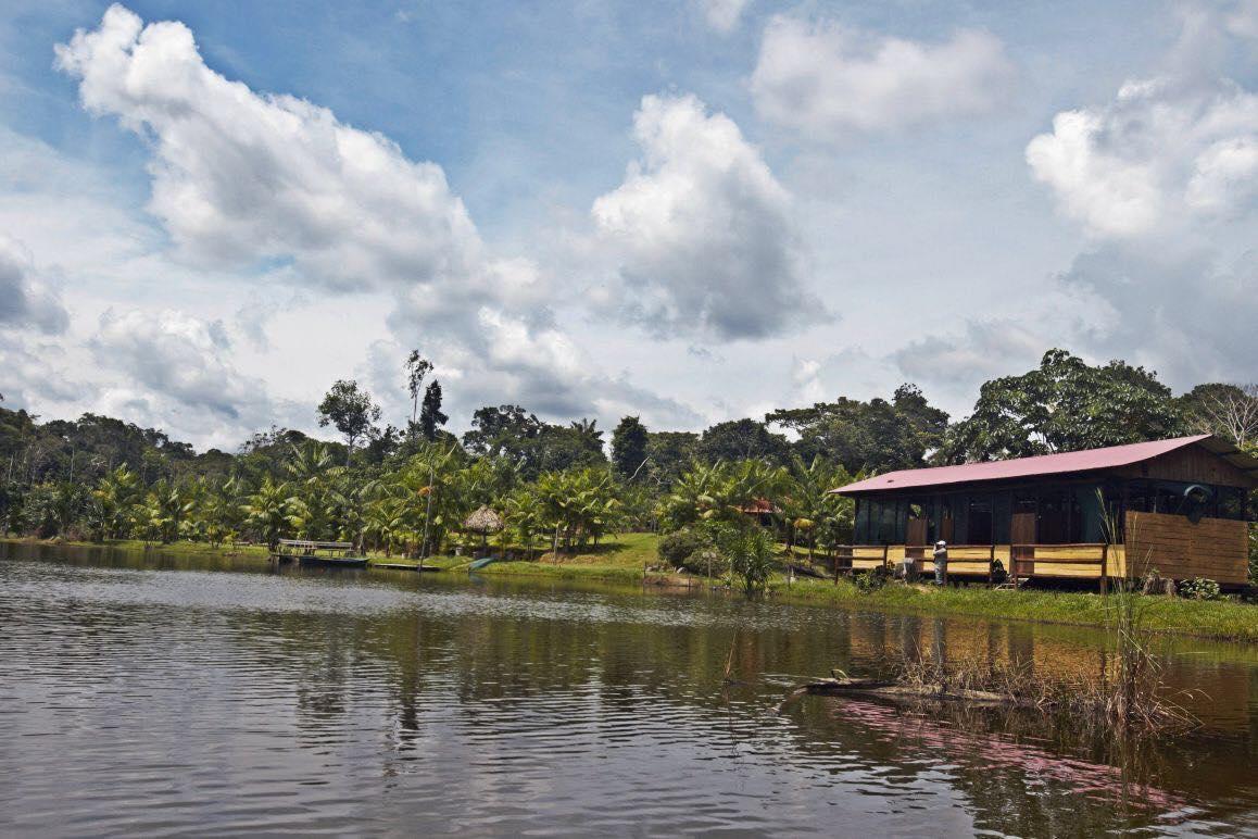 Amazon Eco House Hotel Tambopata Exterior photo